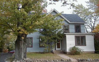 14 Mechanic St in Ramsey, NJ - Building Photo