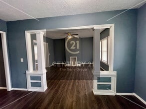 2114 Wayne Ave in Dayton, OH - Building Photo - Building Photo