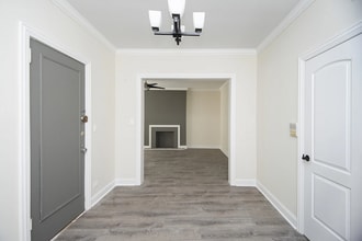 329 Kedzie St, Unit 2 in Evanston, IL - Building Photo - Building Photo