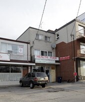 846 Wilson Ave in Toronto, ON - Building Photo