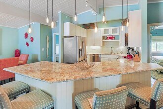 2611 Avenue Q in Galveston, TX - Building Photo - Building Photo