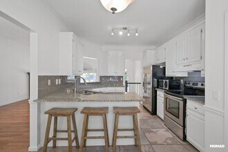 875 Secret Cove Dr NE in Sugar Hill, GA - Building Photo - Building Photo