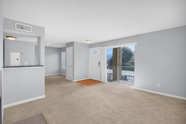 property at 2090 Highpointe Dr