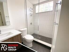 1014 W Grace St in Chicago, IL - Building Photo - Building Photo