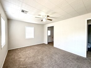 709 Lake Murray Dr S in Ardmore, OK - Building Photo - Building Photo