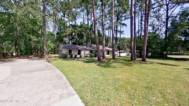 property at 2624 Pheasant Ct