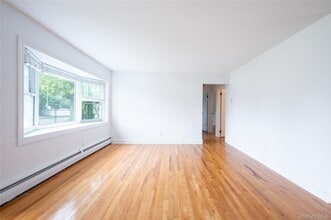 57 Central Blvd in Bethpage, NY - Building Photo - Building Photo