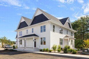 50 S County Trail in North Kingstown, RI - Building Photo