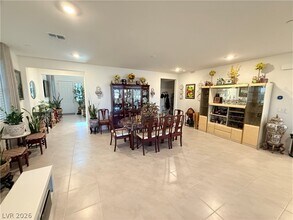 10854 Gentle Crst Ave in Las Vegas, NV - Building Photo - Building Photo