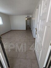 1801 Corte Adelina SW in Albuquerque, NM - Building Photo - Building Photo
