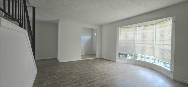 7151 Chasewood Dr in Missouri City, TX - Building Photo - Building Photo