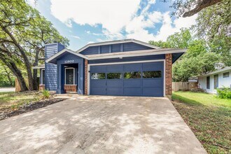 12900 Garfield Ln in Austin, TX - Building Photo - Building Photo