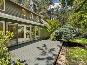 20380 Big Bear Ct in Bend, OR - Building Photo - Building Photo