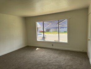 2133 Sicard St in Marysville, CA - Building Photo - Building Photo