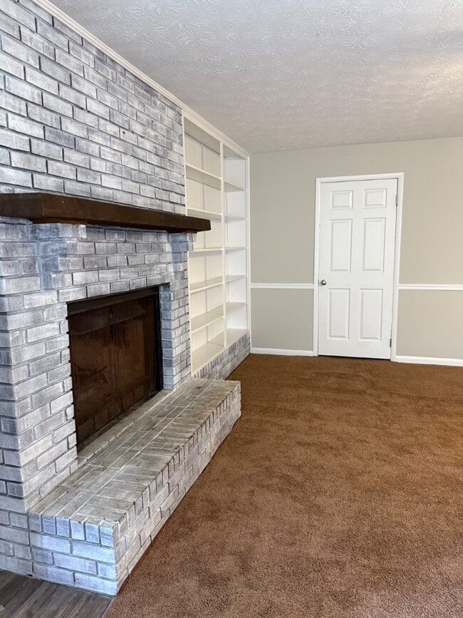 4125 Brierwood Ln in Anniston, AL - Building Photo - Building Photo