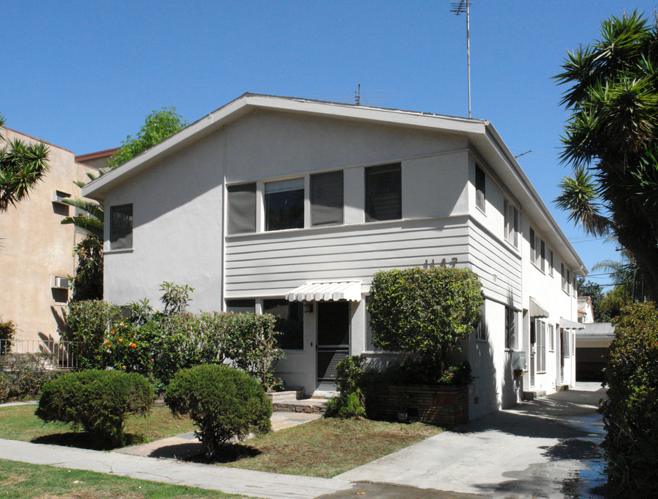 1142 S Bedford St in Los Angeles, CA - Building Photo