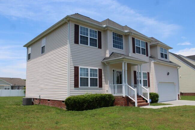 14506 Tralee Ct in Chester, VA - Building Photo - Building Photo