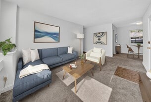 Croydon Manor Apartments in Silver Spring, MD - Building Photo