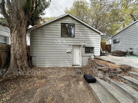 659 Elm St in Halleck, NV - Building Photo