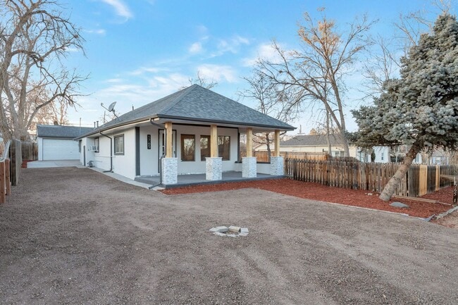 1765 Ingalls St in Lakewood, CO - Building Photo - Building Photo