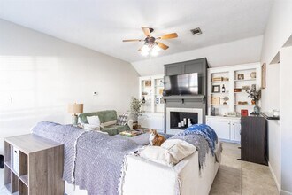 46 Campeche Cir in Galveston, TX - Building Photo - Building Photo