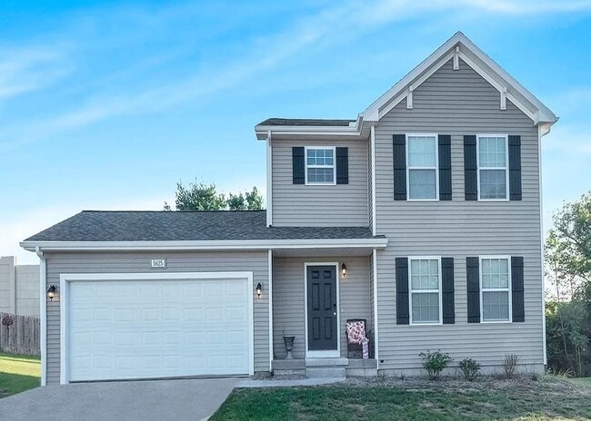 property at 10841 Carmen Oak Dr SE