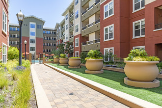 Acappella in San Bruno, CA - Foto de edificio - Building Photo