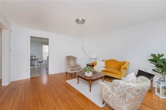 54 Sanford St in Rochester, NY - Building Photo - Building Photo