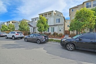 37948 Spring Tide Rd in Newark, CA - Building Photo - Building Photo