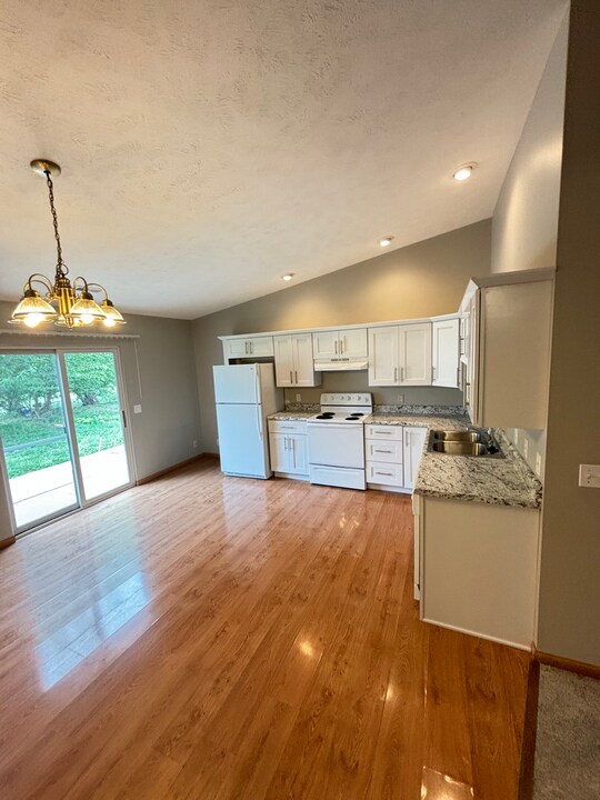 1024 Donnie Ct in Lincoln, NE - Building Photo