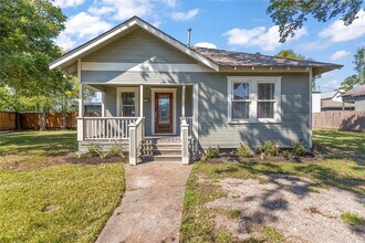 801 E 24th St in Houston, TX - Building Photo - Building Photo