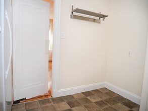 223 St Paul St in Brookline, MA - Building Photo - Building Photo