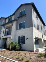 5954 Catskills Ct in Eastvale, CA - Building Photo