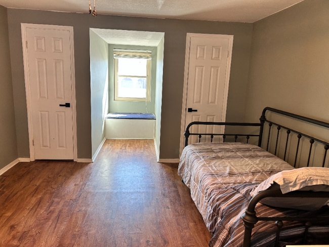 property at 2012 E Tonopah Dr