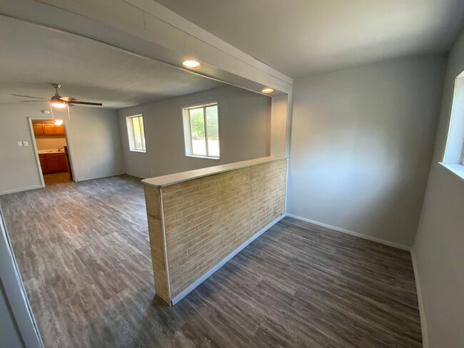 624 Grant St in Danville, IL - Building Photo - Building Photo