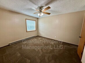 1010 N Walnut St in Maryville, MO - Building Photo - Building Photo