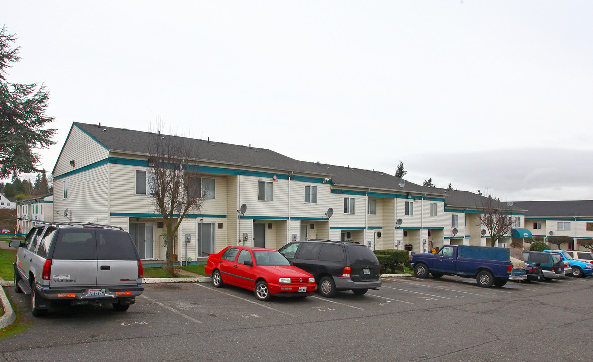 Sunrise Apartments in Tacoma, WA - Building Photo