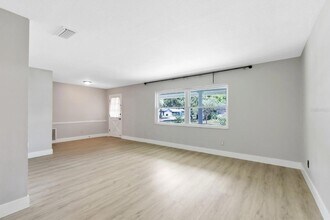 3326 Young St in Winter Park, FL - Building Photo - Building Photo