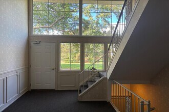 689 E Fox Hills Dr in Bloomfield Hills, MI - Building Photo - Building Photo