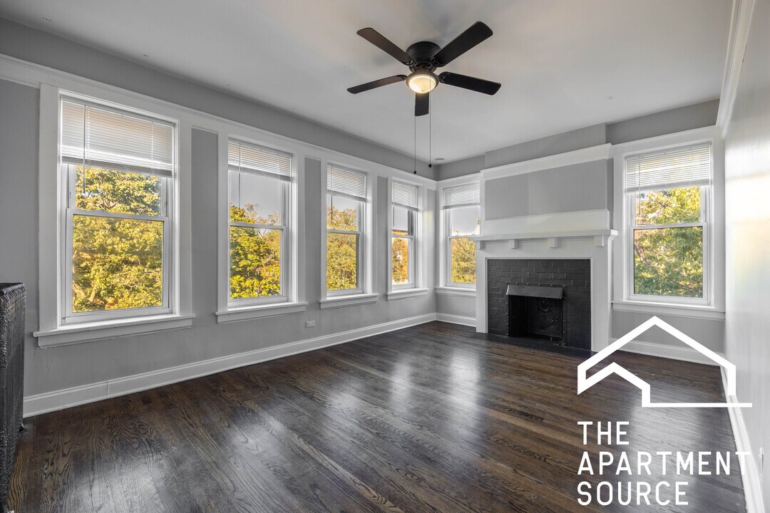 6259 N Lakewood Ave in Chicago, IL - Foto de edificio