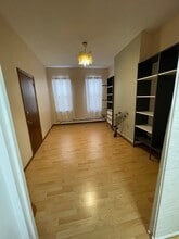 6140 56th Dr, Unit 61-40 56th Drive in Maspeth, NY - Building Photo - Building Photo