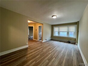 1225 Hertel Ave in Buffalo, NY - Building Photo - Building Photo