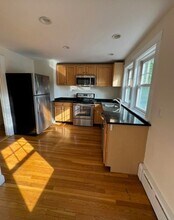 124 Langley Rd, Unit 124 in Newton, MA - Building Photo - Building Photo