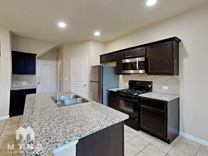 2880 Donnell Dr in Round Rock, TX - Building Photo - Building Photo