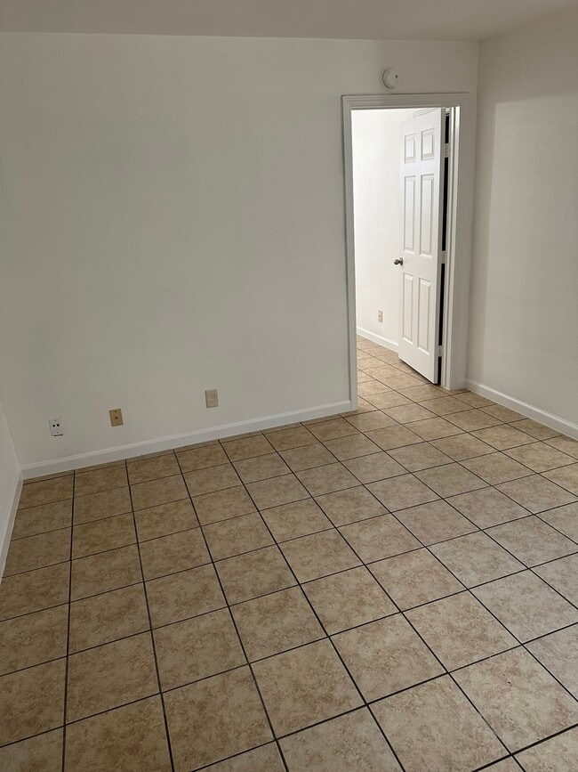 property at 301 Avondale St