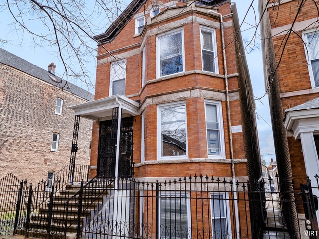 property at 2253 S Whipple St