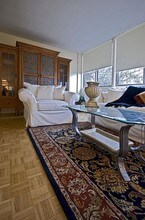 1455 Commonwealth Ave, Unit 214 in Boston, MA - Foto de edificio - Building Photo