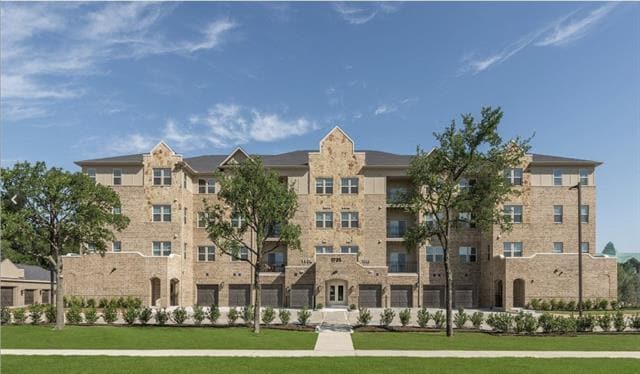 property at 1735 Wittington Pl