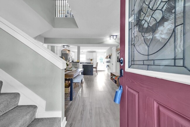 1945 Woodcrest Rd in Columbus, OH - Building Photo - Building Photo