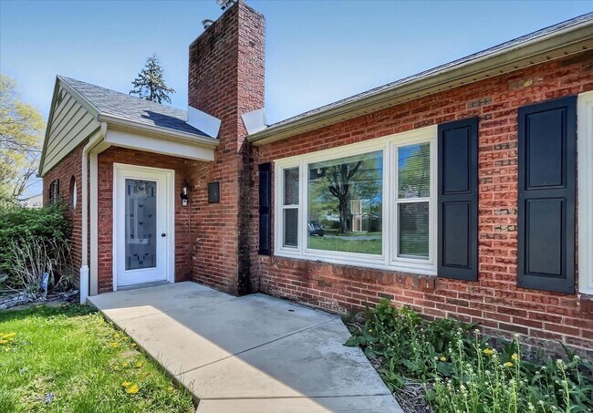 4451 Motter Ln in Camp Hill, PA - Building Photo - Building Photo